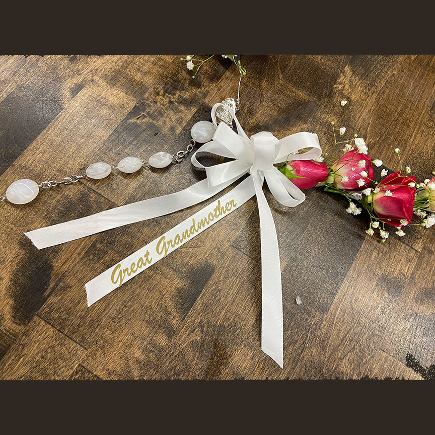 Great-Grandmother flower ring closeup.