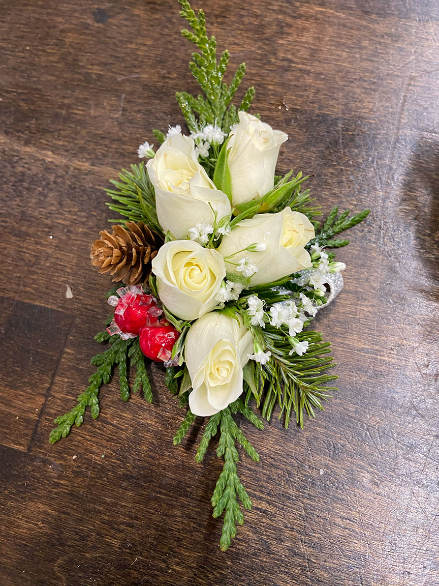 Corsage flowers for wedding.