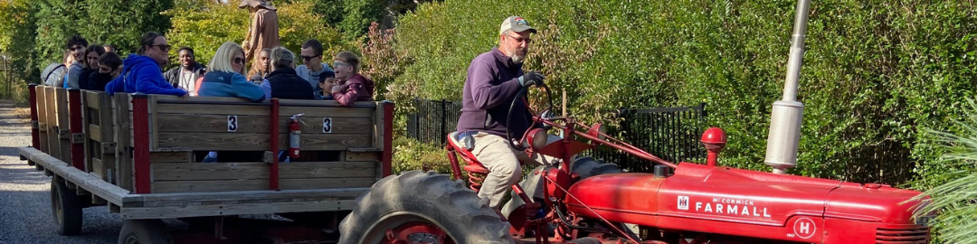 Colonial Gardens Field Trip Form tractor ride image.